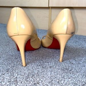 Christian Louboutin size 35 / 5 women’s in light tan